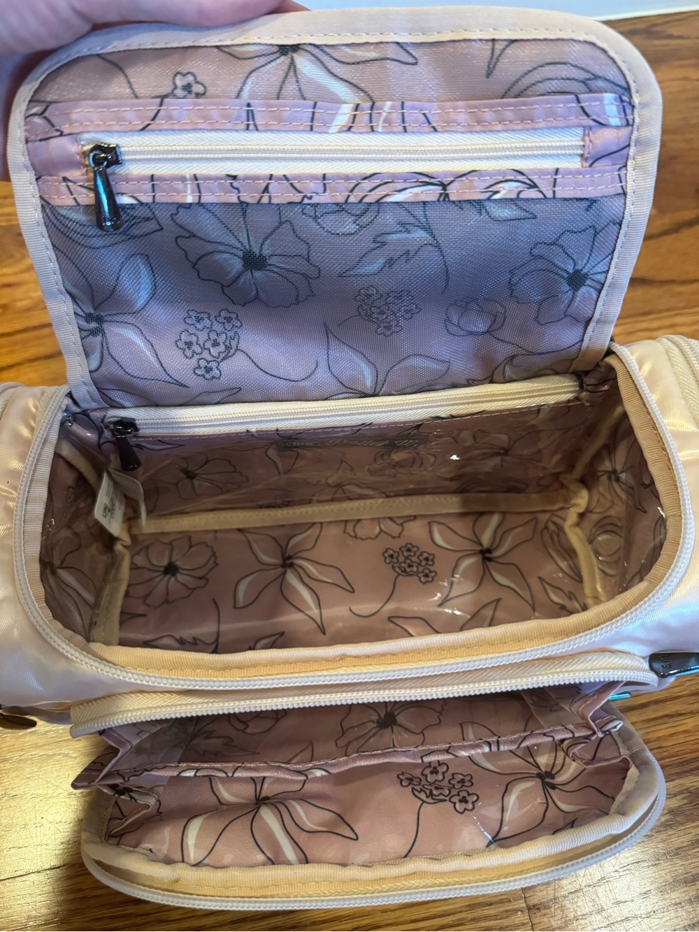 Rare Lug Trolley Medium in Ballet Pink - Picture 3 of 5
